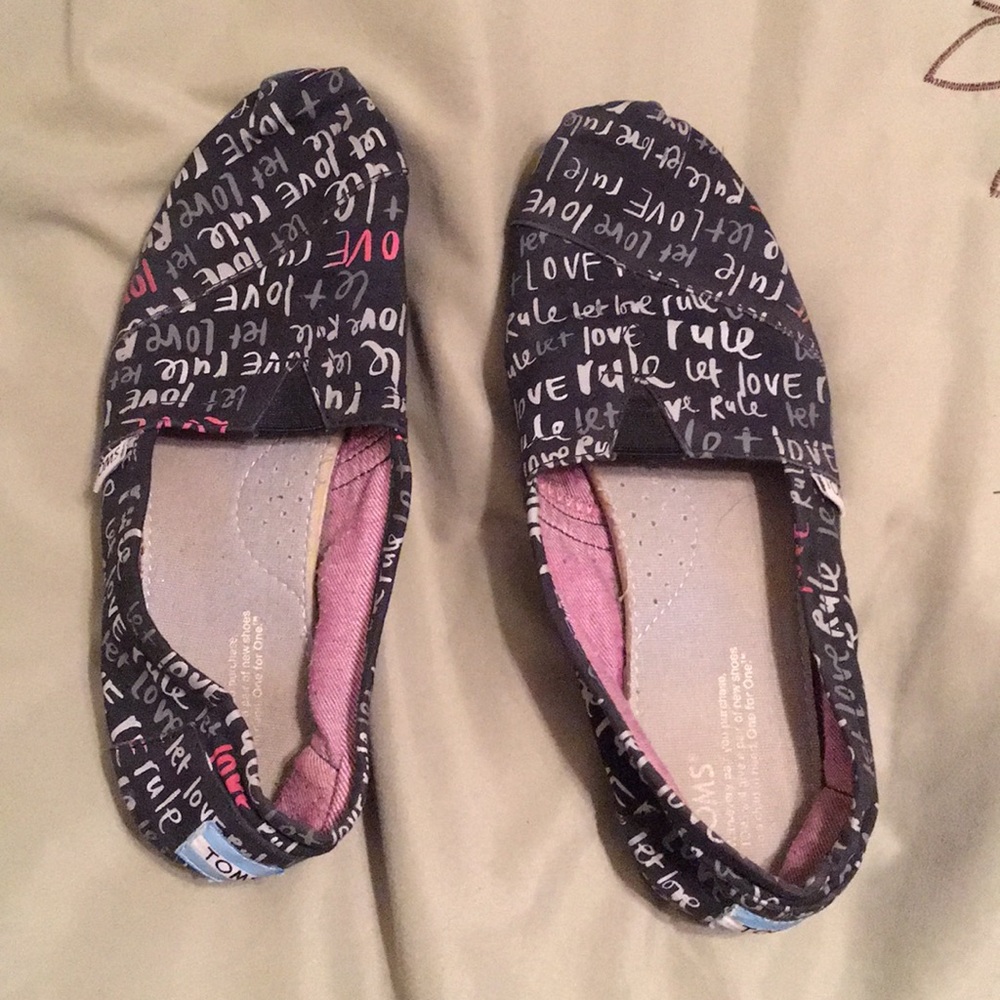 Love Toms